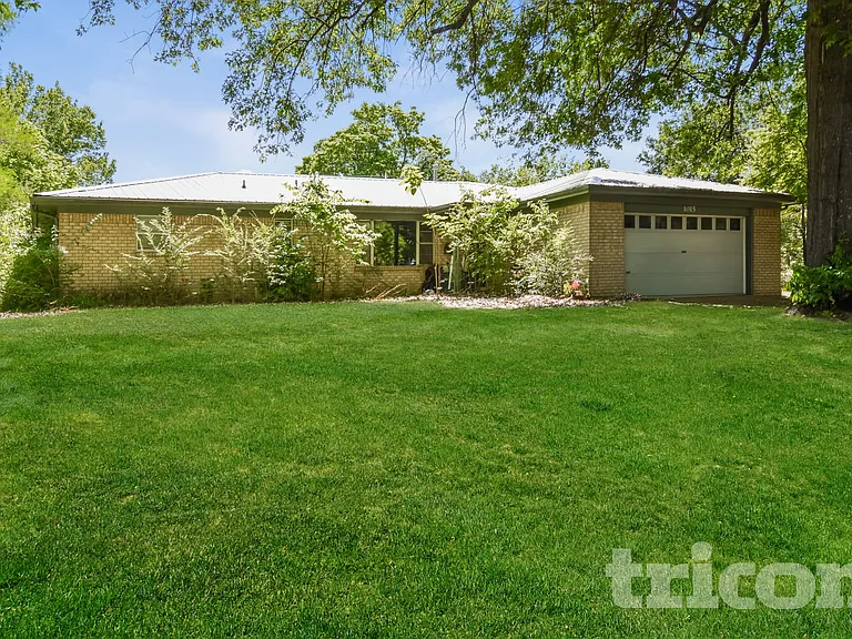 1015 Fraker St — Photo 1