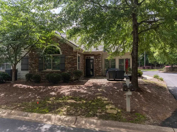 135 Edgewood Ct, Eatonton, GA 31024