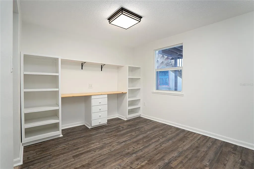 2 bed, 2.0 bath, 960 sqft, $1,400 — Photo 3