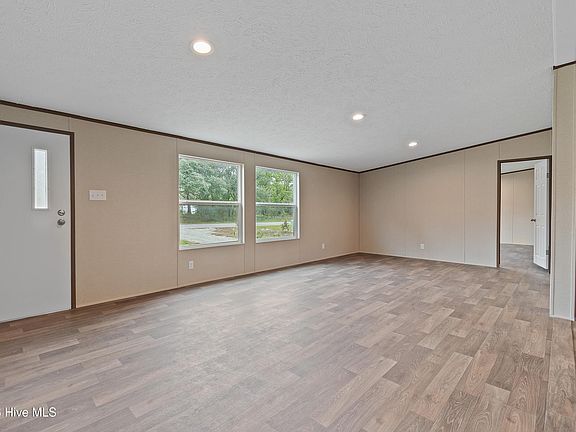 4th image of 3080 Cross Street SW