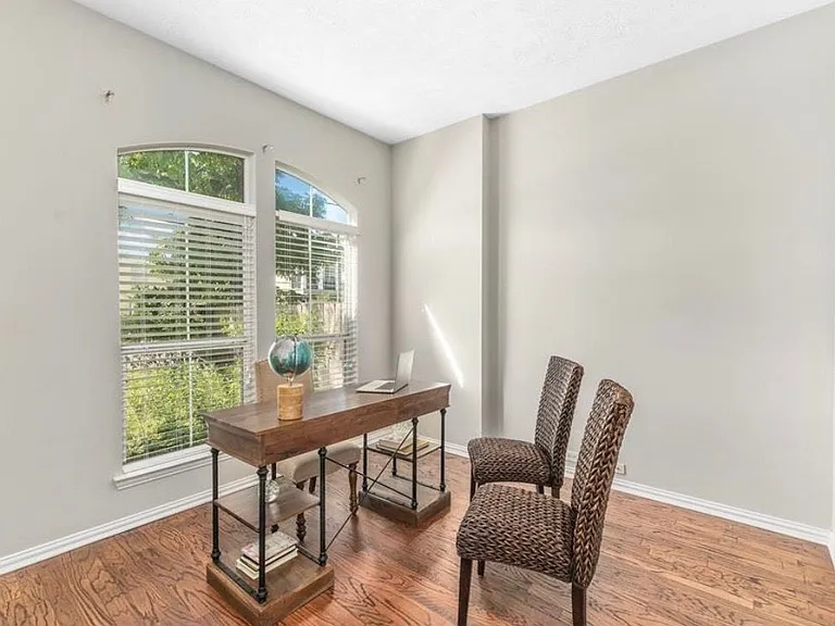 1332 Dorothy St — Photo 13