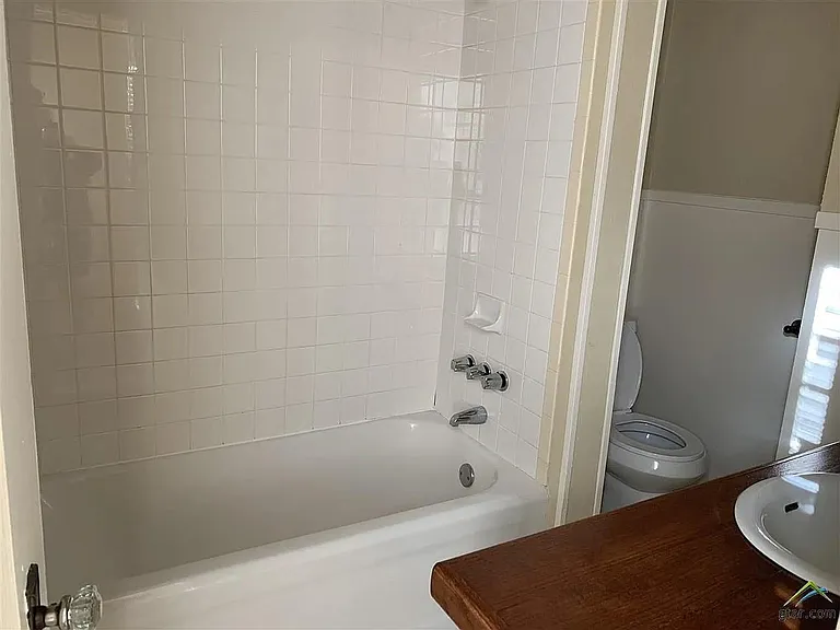 1317 Sneed Dr — Photo 16