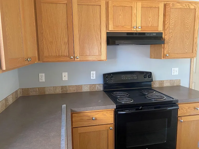 8432 E D St — Photo 5