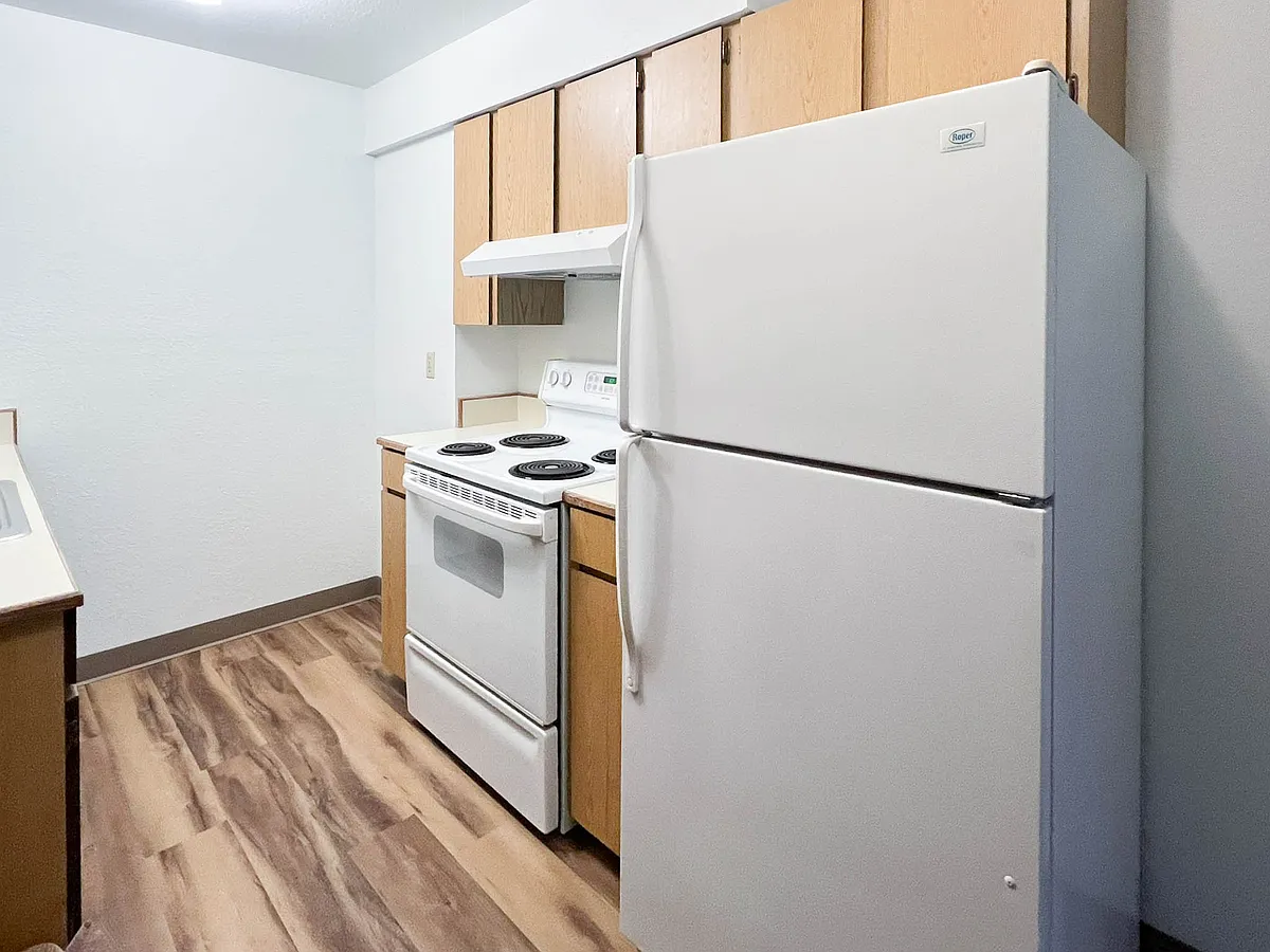 Building Photo - 3051 Lois Dr #508
