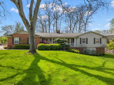 4384 Sunningdale Dr, Bloomfield Hills, MI, 48302