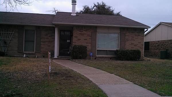 1st image of 957 Lockhart Dr