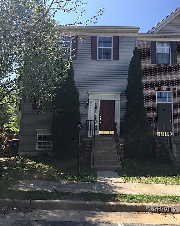 1st image of 43117 Candlewick Sq