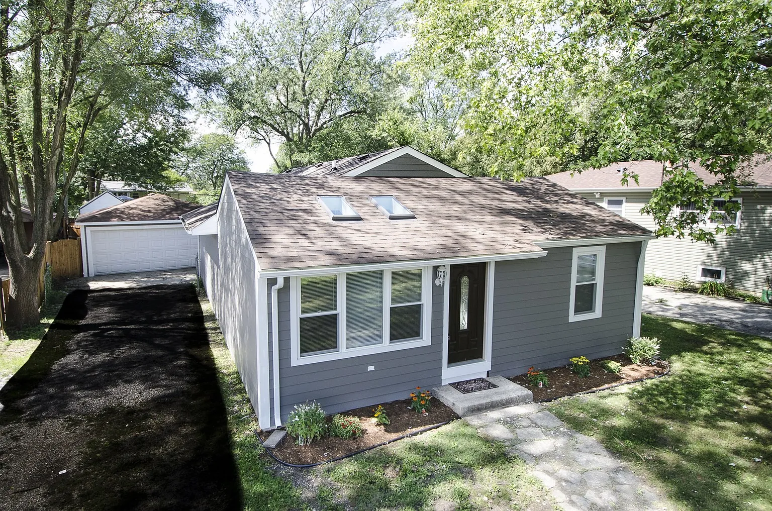 4022 Liberty Blvd photo 1