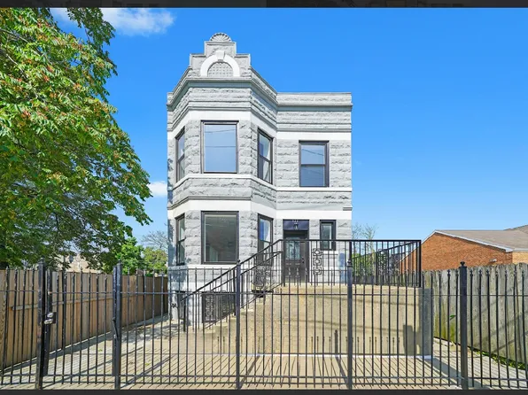 322 S Kostner Ave, Chicago, IL