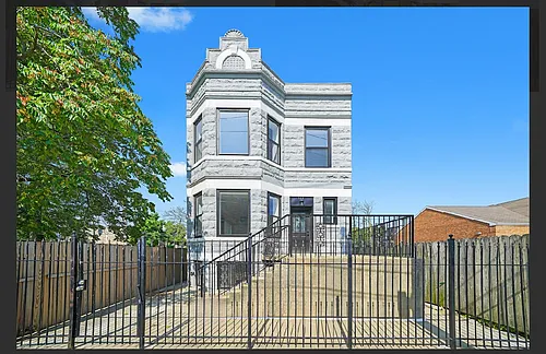 322 S Kostner Ave Photo 1