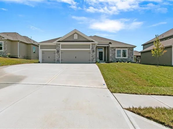 11007 N Bristol Ave, Kansas City, MO 64156