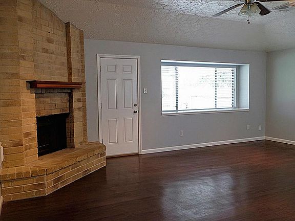 3rd image of 1530 Jo Ann Ln
