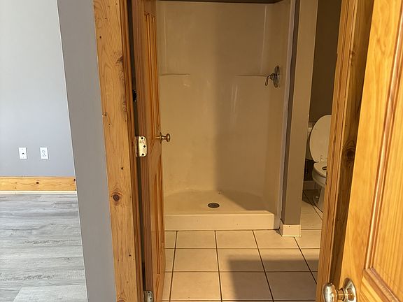 4th image of 1411 W G St #3