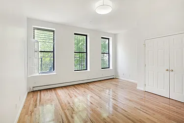 Rented by Nest Seekers International