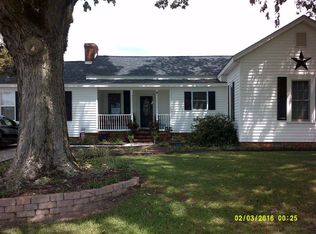 422 Murphy Rd, Clinton, NC 28328