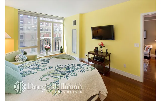 Sold by Douglas Elliman | media 16