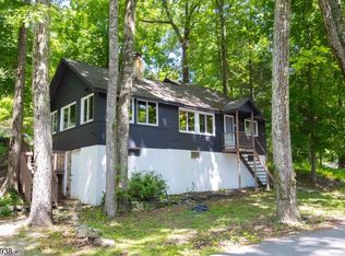 19 Lonaconing Rd, Vernon, NJ 07462