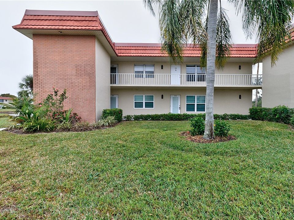 1st image of 66 Woodland Dr APT 106