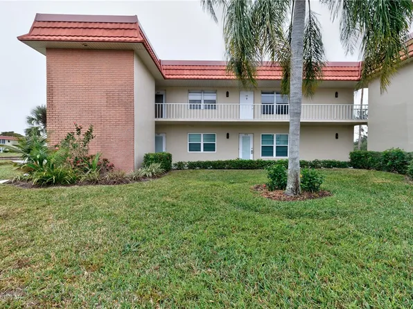 66 Woodland Dr APT 106, Vero Beach, FL 32962
