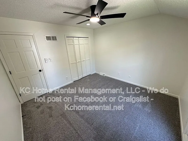 3870 SW Harbor Dr — Photo 28