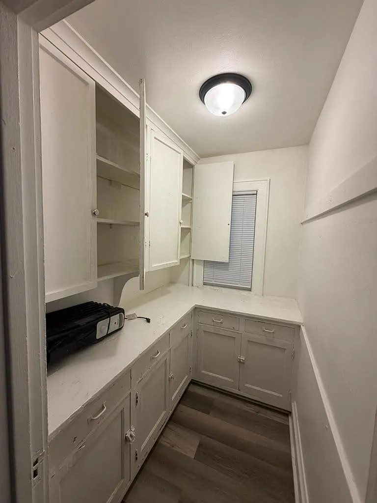 2736 N 52nd St - 2736A N 52nd St (Upper) — Photo 4