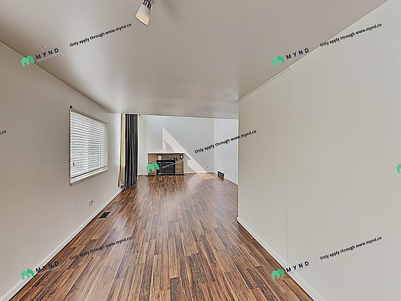 4th image of 305 N 138th St #305