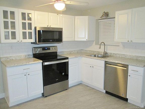 5th image of 624 Fox Run Ln