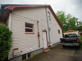 5811 SE Lafayette St #1, Portland, OR 97206