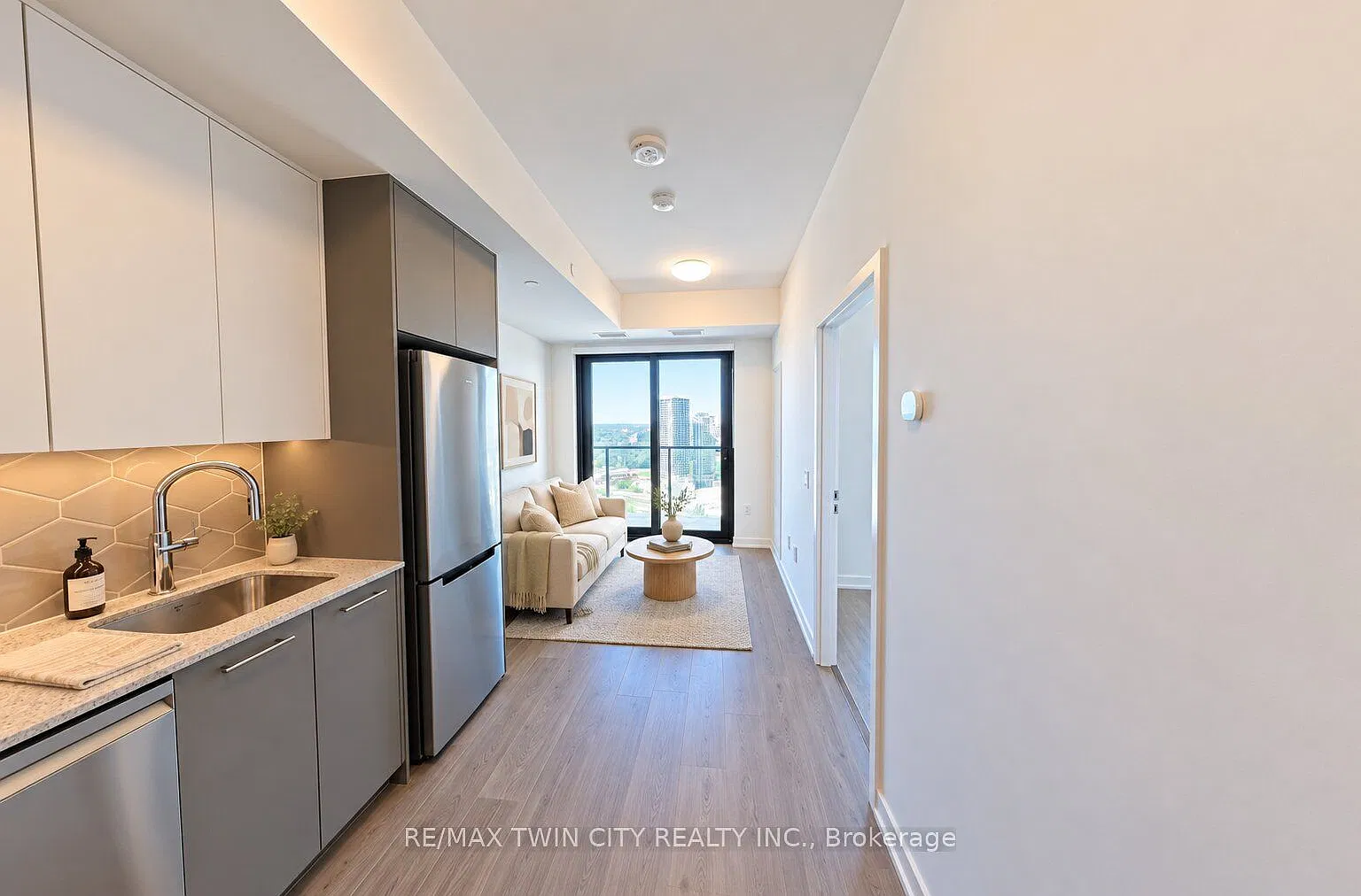 2 bed, $1,750 — Photo 1
