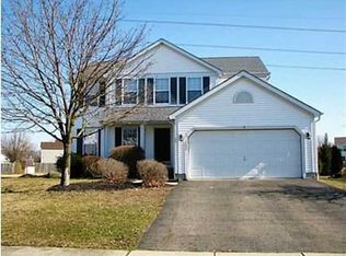 1256 Great Hunter Dr, Grove City, OH