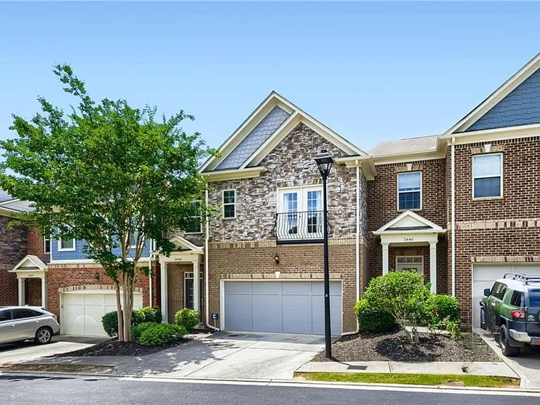2444 Norwood Dr SE — Photo 10
