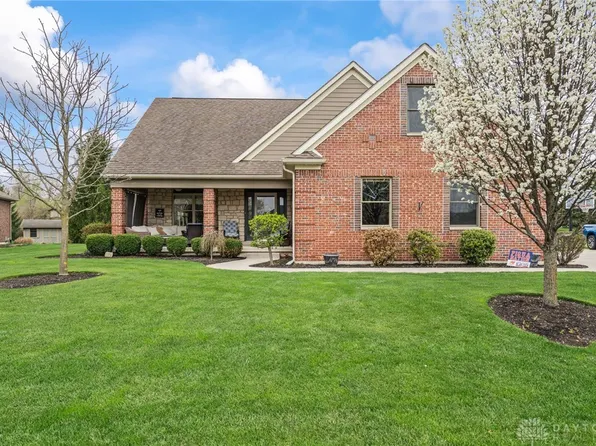 738 Governors Rd, Troy, OH 45373