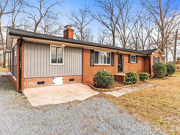 3rd image of 179 Odell School Rd