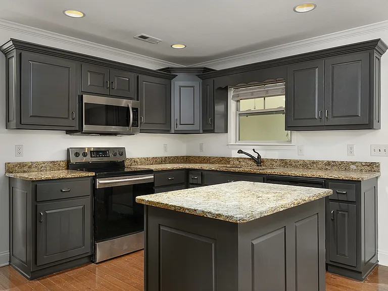 3384 Lark Ln — Photo 10