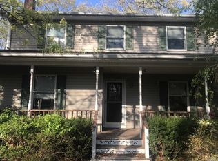 168 Shade Tree Ln, Riverhead, NY 11901