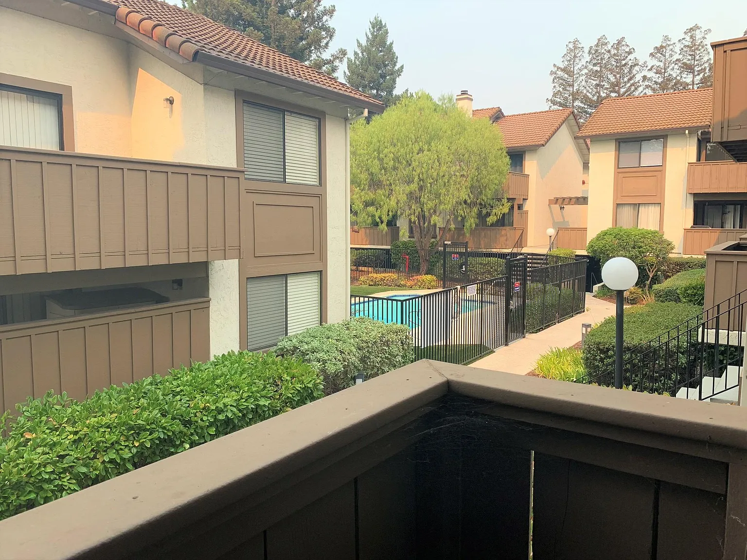 2 bed, 1056 sqft, $3,540 — Photo 2