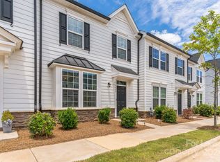 5048 Patton Dr, Gastonia, NC 28056