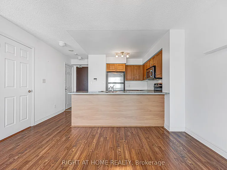 208 Enfield Pl #2902 — Photo 10