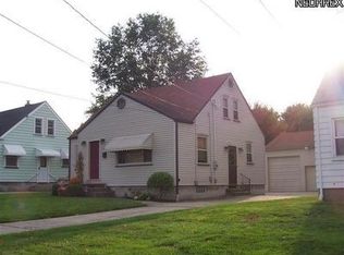107 Iroquois St, Struthers, OH