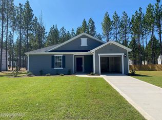 322 Desert Orchid Cir, Raeford, NC 28376