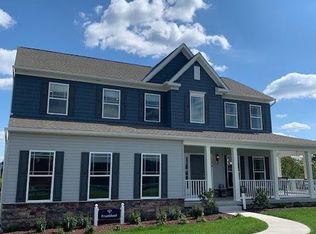 Fairview Dr #1354, Berkeley Springs, WV 25411