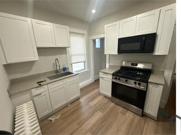 399 2nd Ave APT 2, Albany, NY 12209