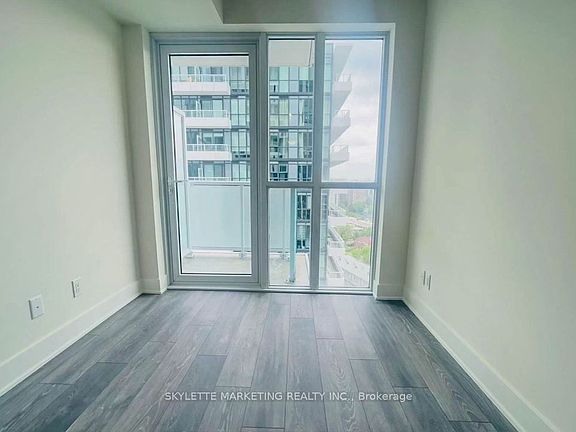4th image of 188 Fairview Mall Dr #1702