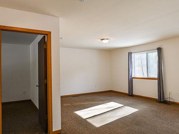 5th image of 4567-69 Jamie Ct