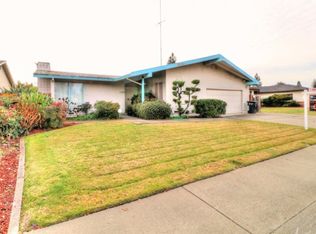 1100 Glen Holly Way, Sacramento, CA