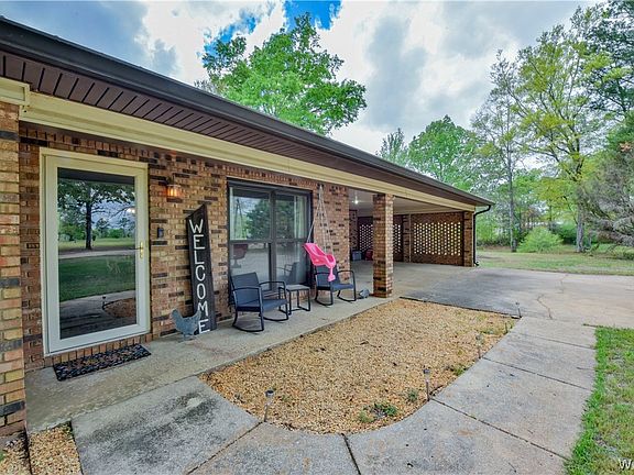 3rd image of 12034 Southview Cir