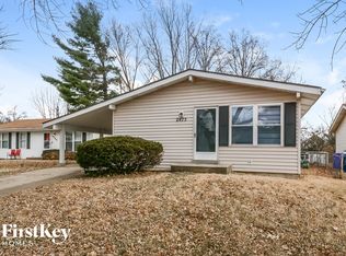 2475 Jenkee Dr, Florissant, MO