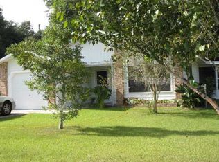 1500 Meadow St, Wildwood, FL 34785