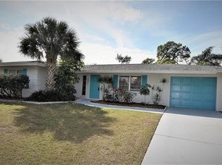 3360 Mayflower St, Sarasota, FL 34231