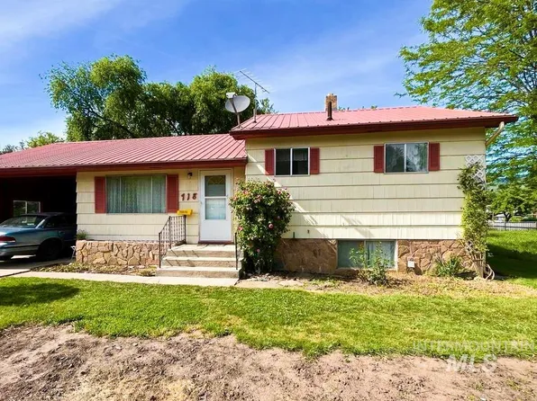 718 13th St, Kamiah, ID 83536